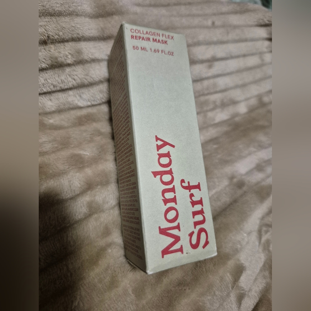 Monday Surf Hair Mask